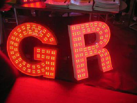 瑞丽LED发光字常见的安装误区。